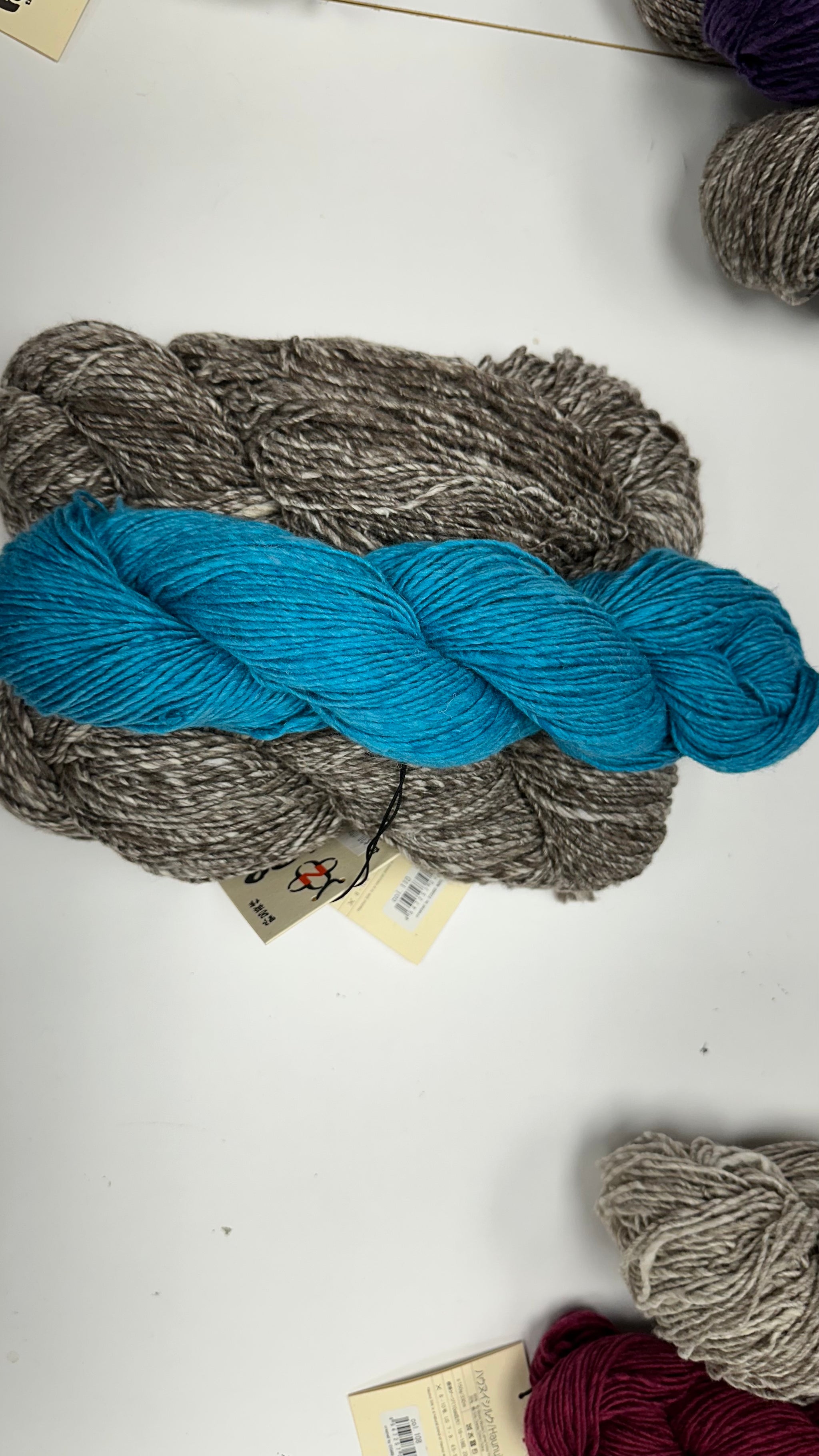CHASING SNOWFLAKES CAPELET/TOPPER KIT