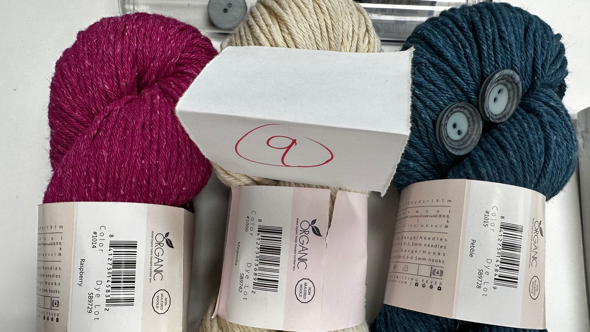 ROCKY SHORES COWL - ADVENTURE BOUND UNsubscription BOX - FEBRUARY