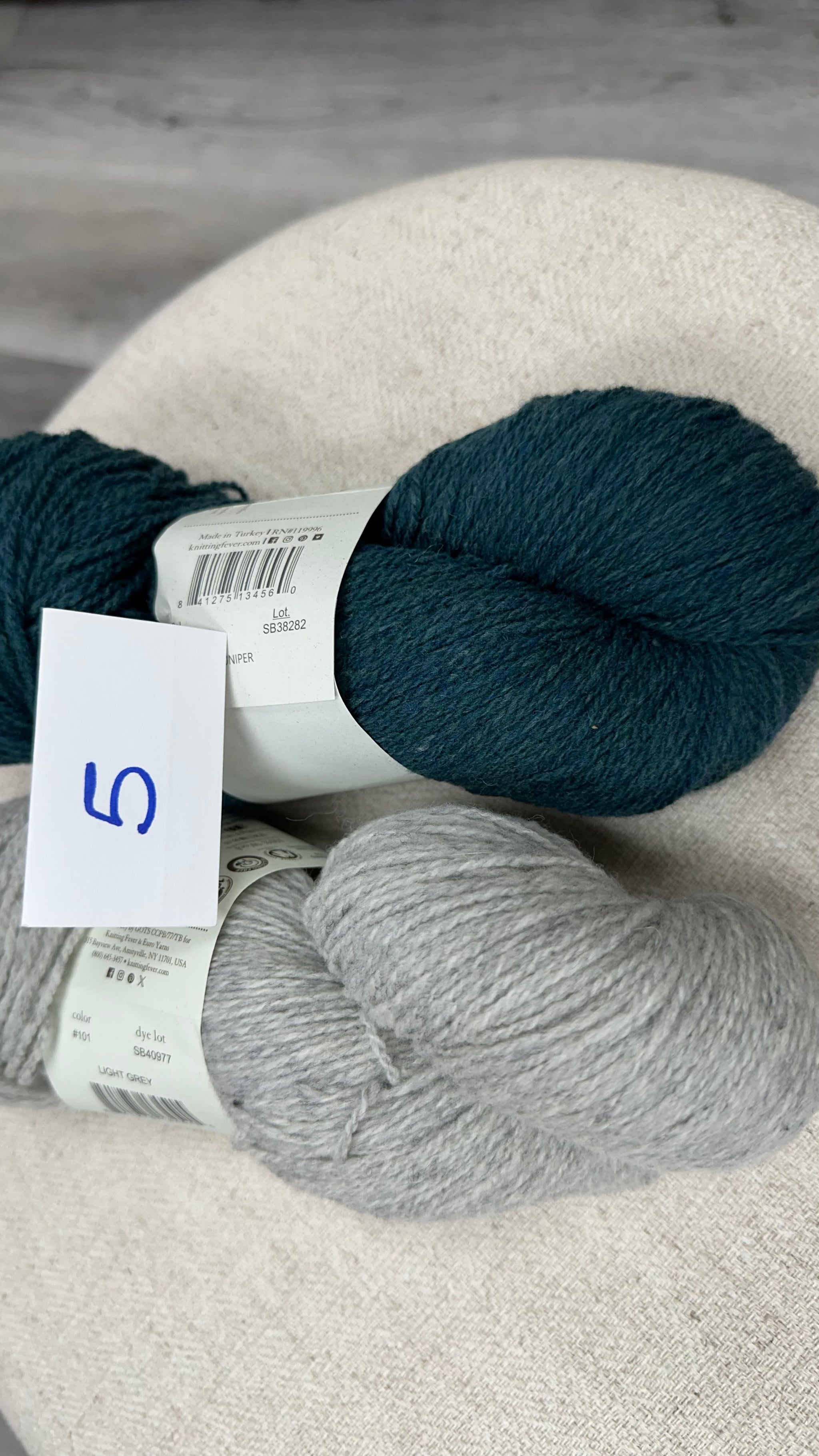snow burst cardigan kit