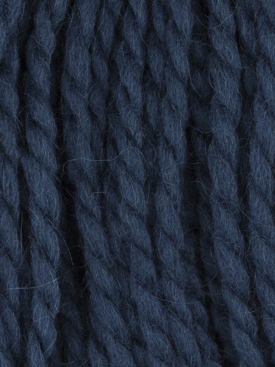 032