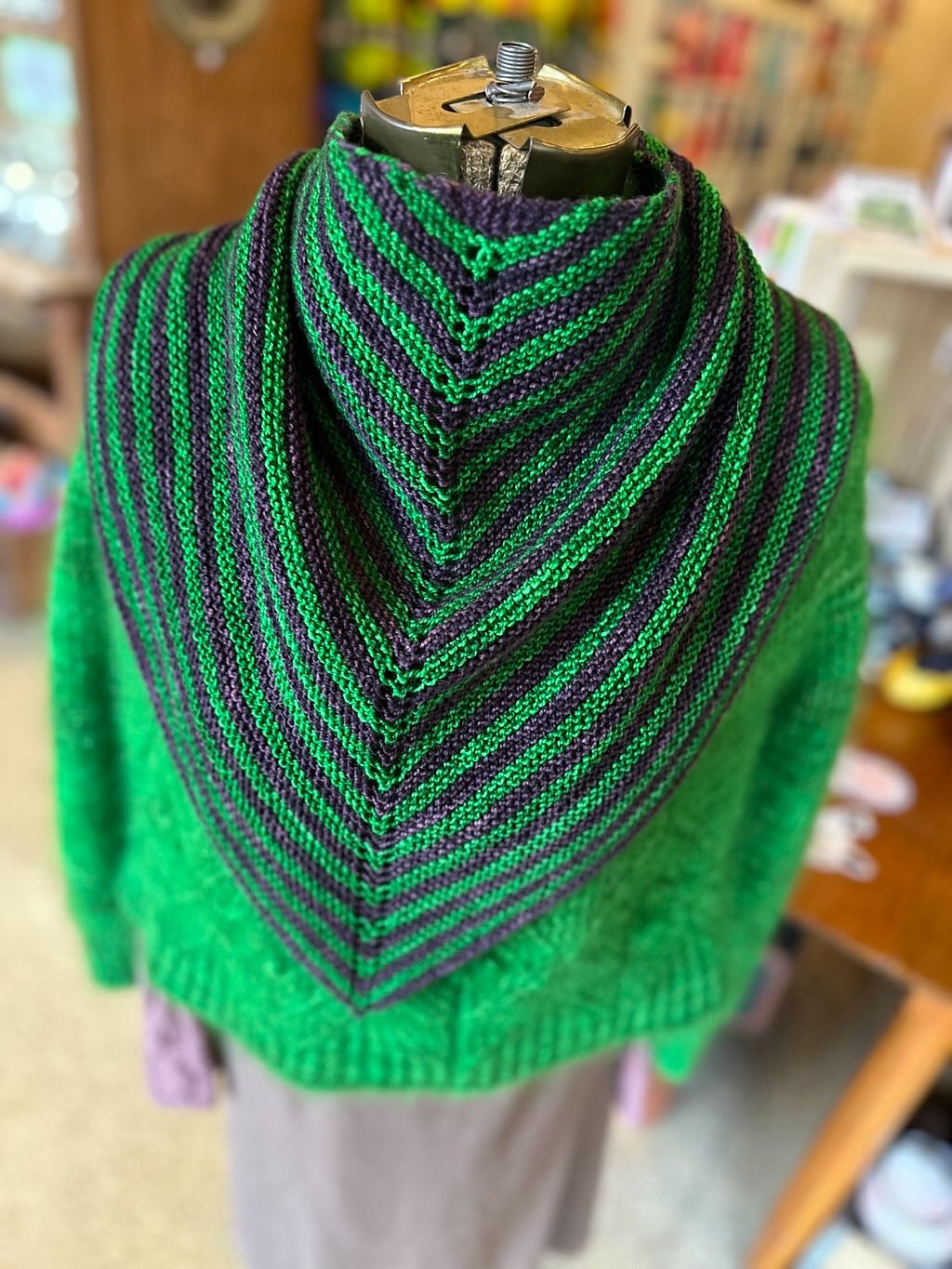 VICTORY GARDEN KERCHIEF KITS