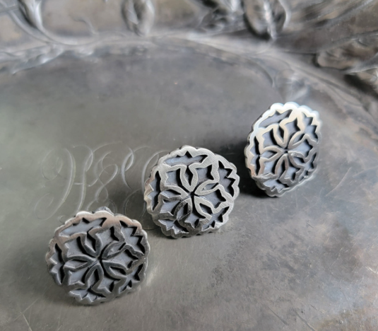 JUL DESIGNS PINS, BROOCHES, STUD BUTTONS
