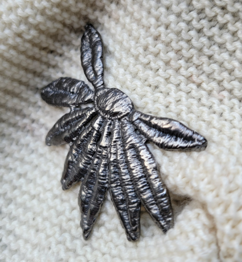 JUL DESIGNS PINS, BROOCHES, STUD BUTTONS