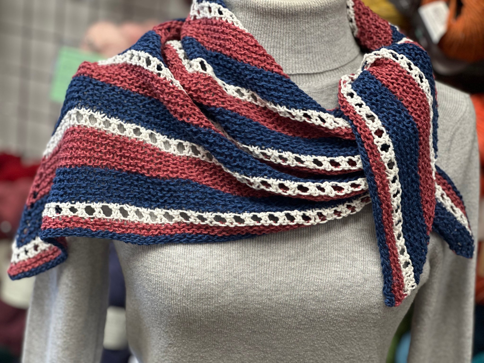 LIBERTY WINGS SHAWL KIT