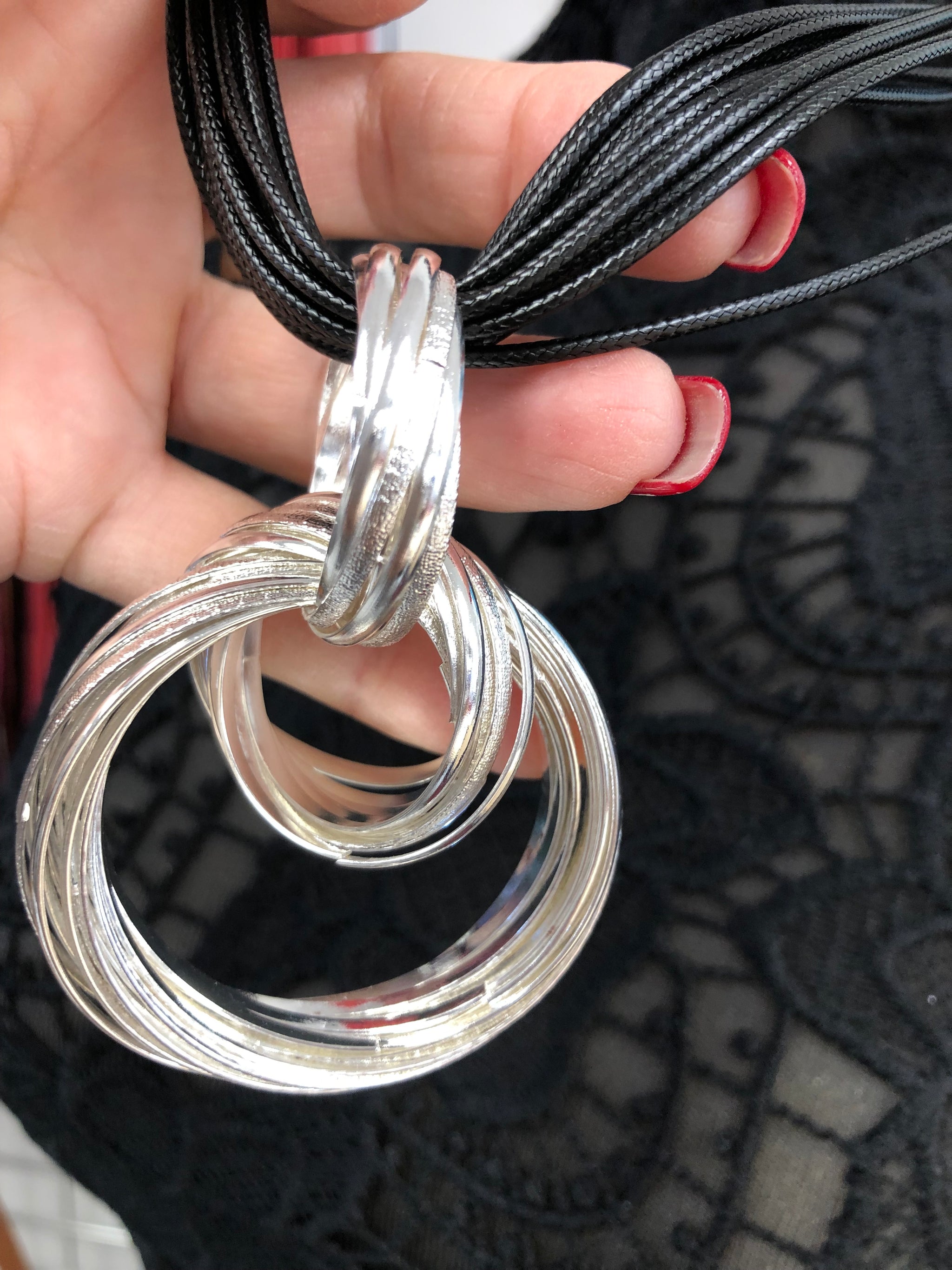 TRIPLE RINGS