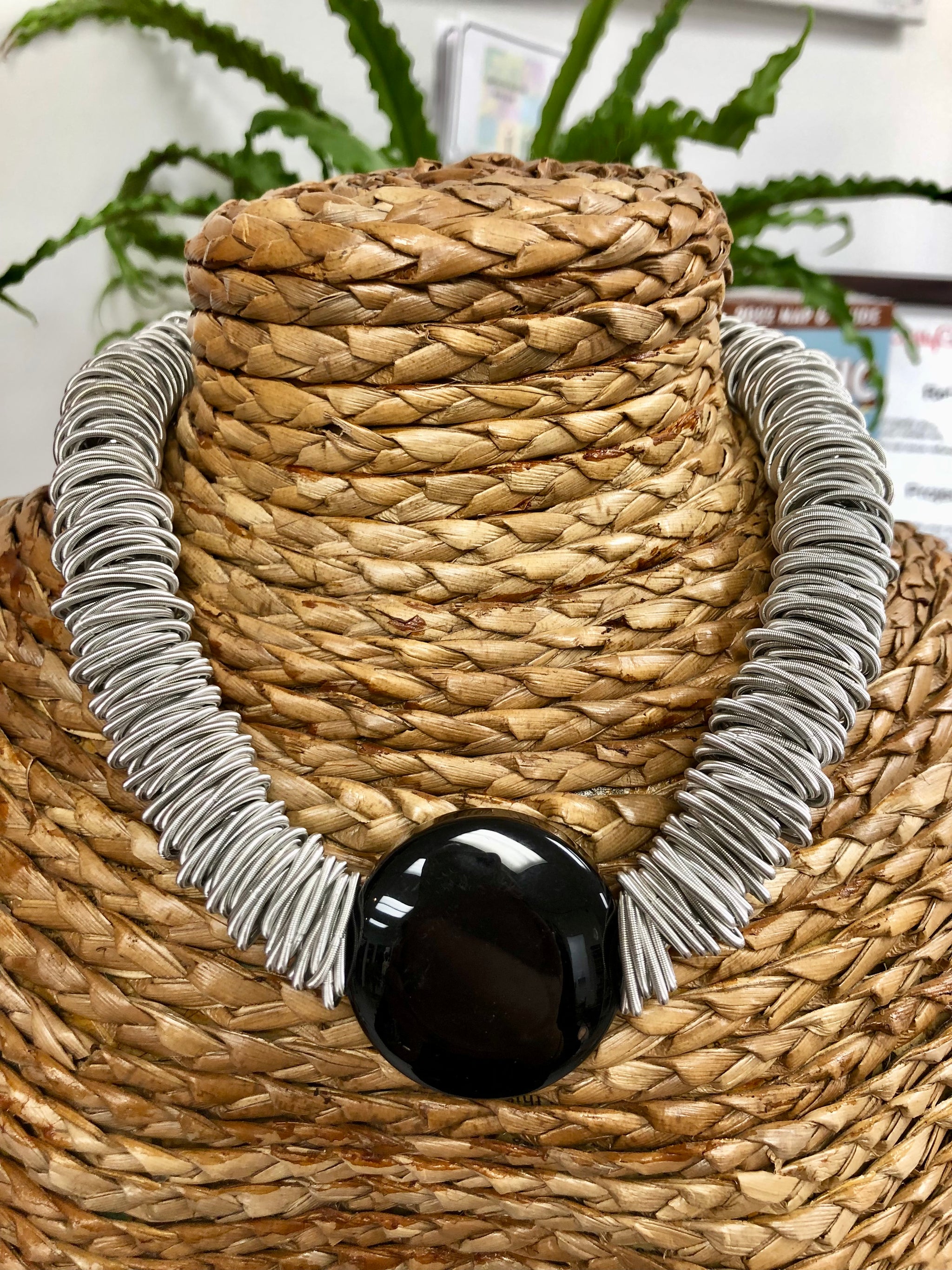 S86B - Silver Spring Necklace with black jade disc