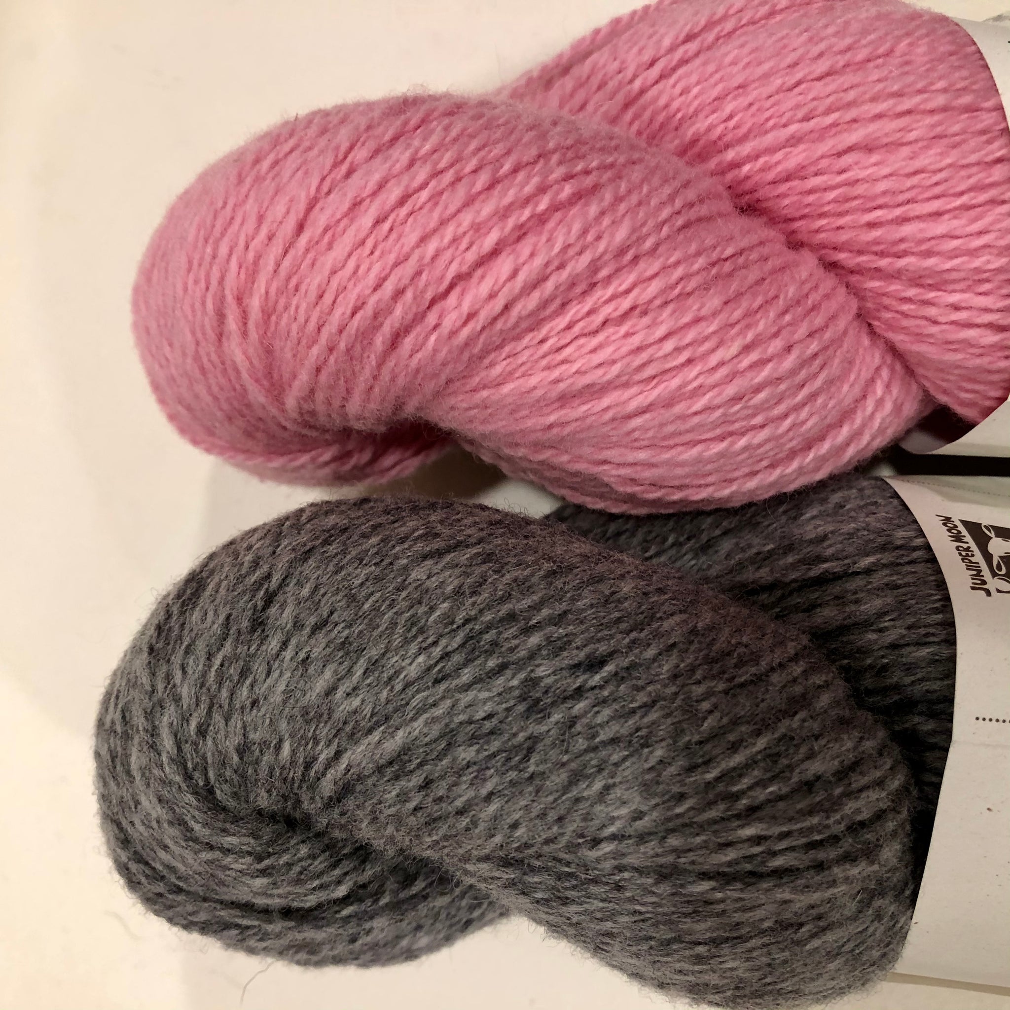 Azalea/Pebble