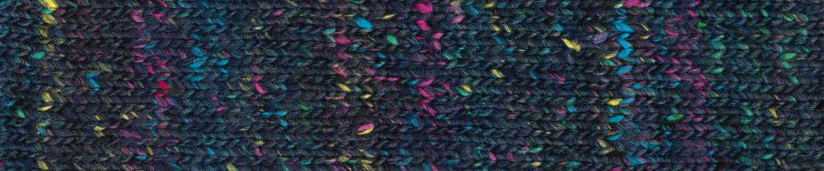 SHIFTING SANDS SHAWL KIT & TIMELESS NORO BOOKLET