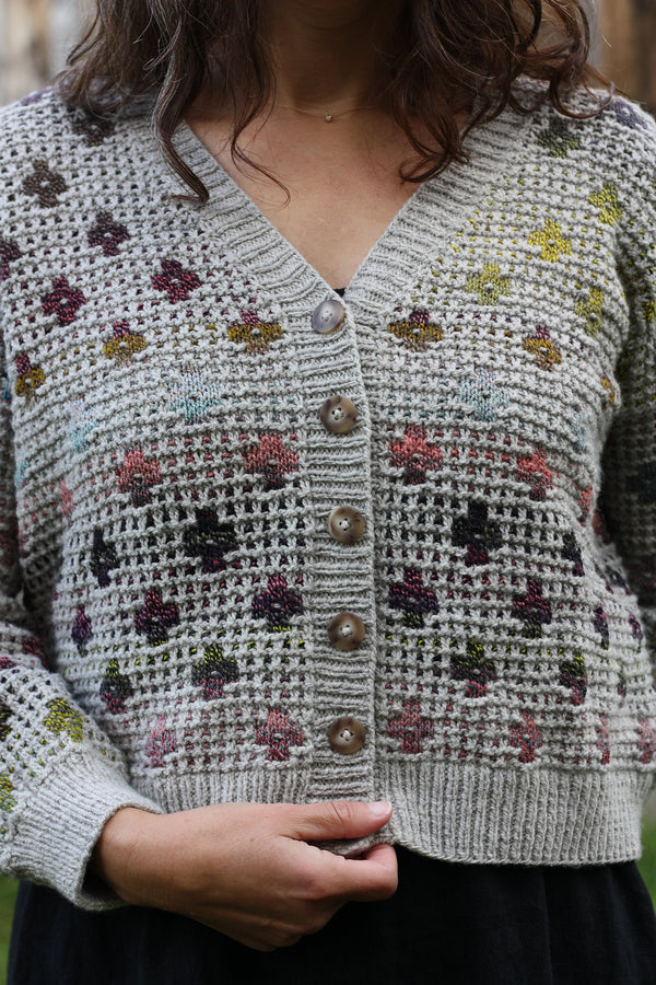 PRESSED FLOWERS CARDIGAN - Knitty Gritty Yarn Girl